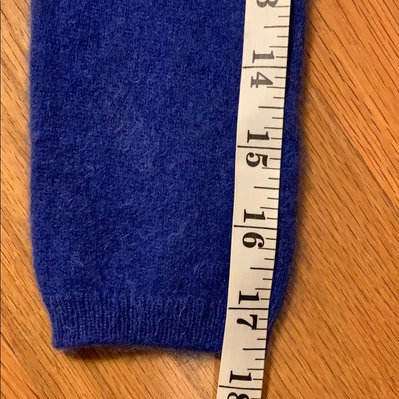 ❌SOLD❌Bloomingdale’s💙100% Mongolian cashmere - Picture 16 of 16